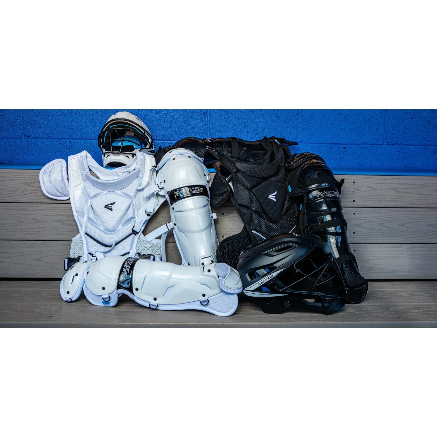 Easton Jen Schro The Very Best Fastpitch Softball Catchers Chest Protector, Large 17" (Royal) - Image 4